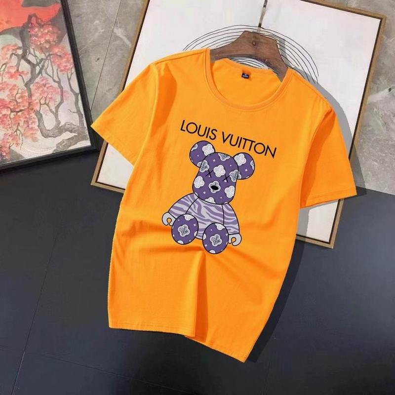 Louis Vuitton Men's T-shirts 1835